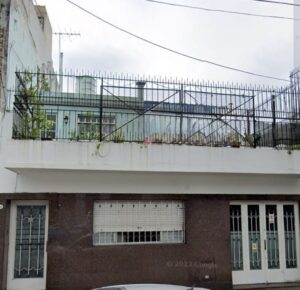 Casa en el barrio de La Paternal en Ciudad de Buenos Aires.