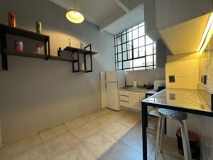 Vendo departamento antiguo 3 ambientes