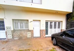 Ph en venta La plata, 1 dormitorio, garage y patio
