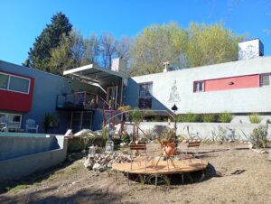 Casa moderna con dpto y pile sierras de Córdoba