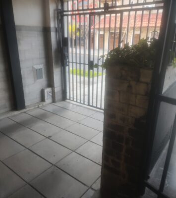 acceso edificio oliden