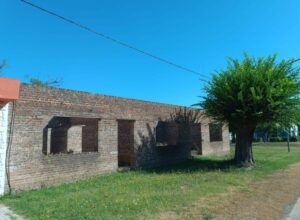 terreno con contruccion a terminar